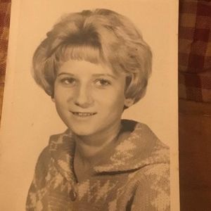 Meet your Posher, Janet